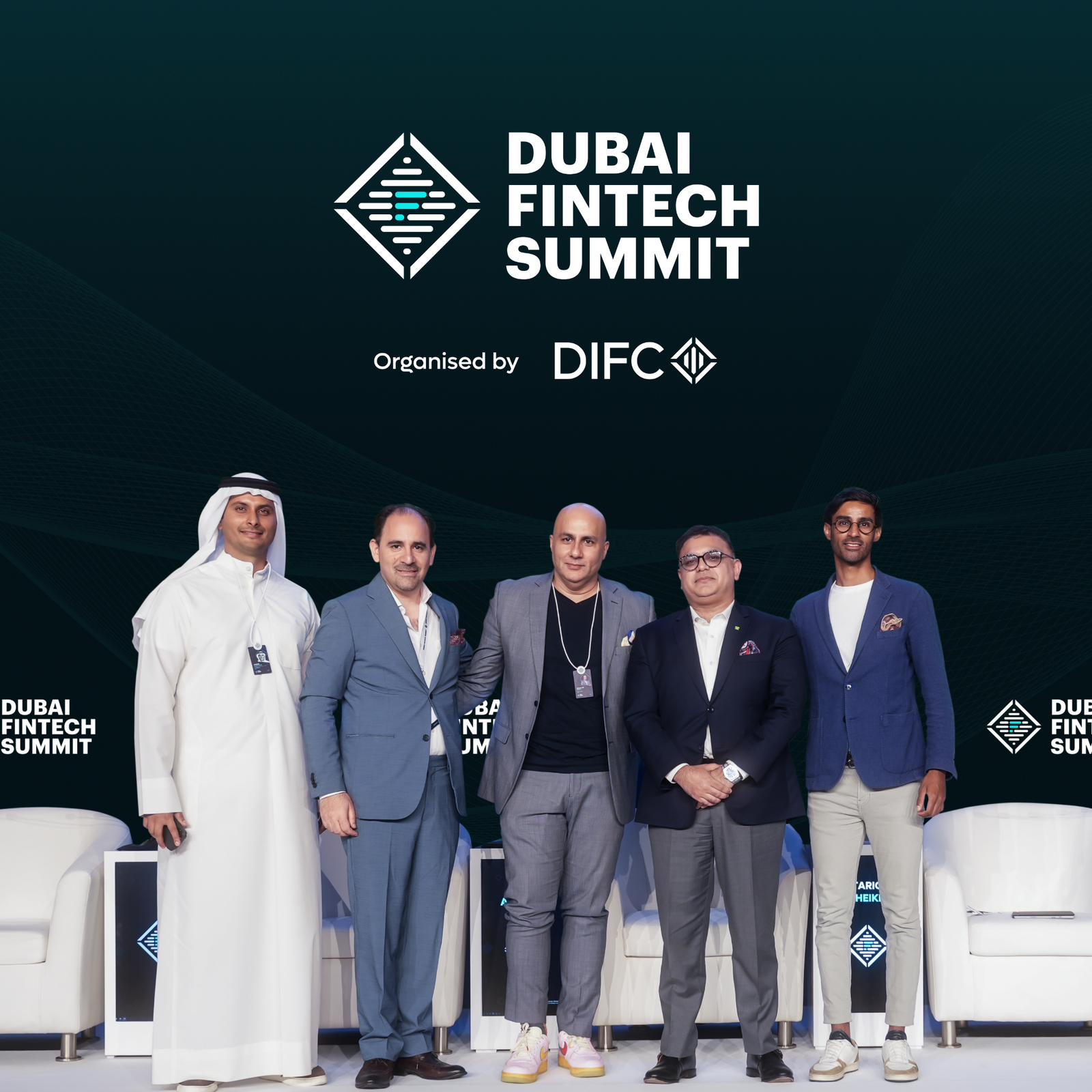 أحمد الوزان في جلسة نقاشية في قمة دبي للتقنية المالية